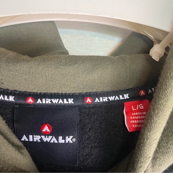 AIRWALK Graphic Pullover Hoodie - Picture 8 of 9